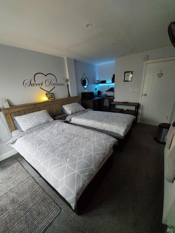 Hadrians Wall Studio Carlisle  Luaran gambar